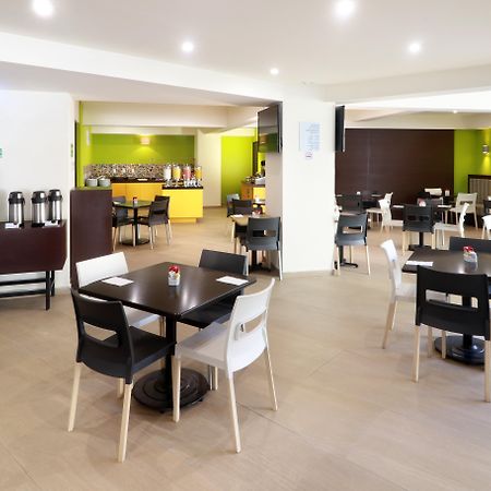 Holiday Inn Express Mexico Aeropuerto By Ihg Eksteriør billede